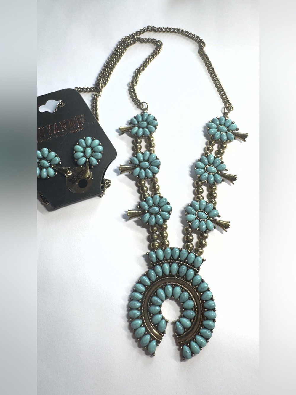 Shyanne Turquoise and Gold Necklace Set